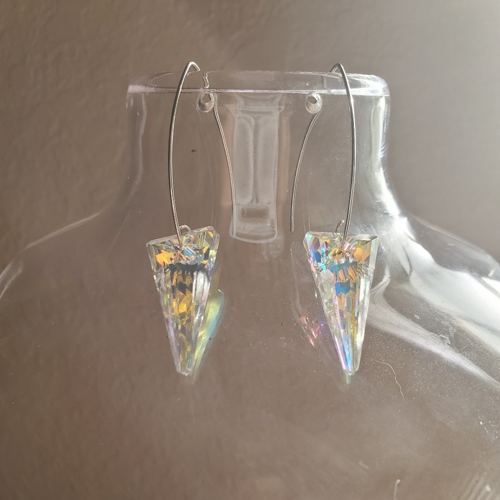 WOW! 👀THESE SWAROVSKI CRYSTAL EARRINGS SHINE!!
